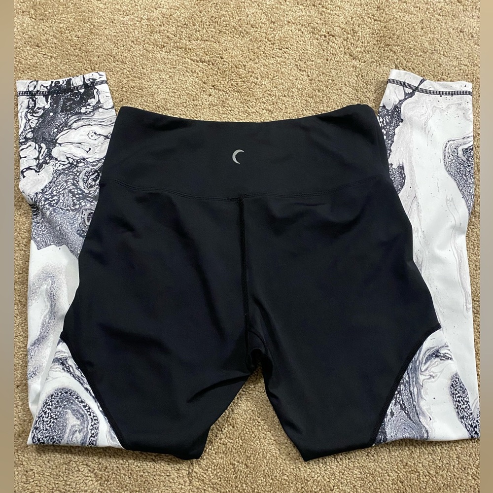Black and White Kids Leggings